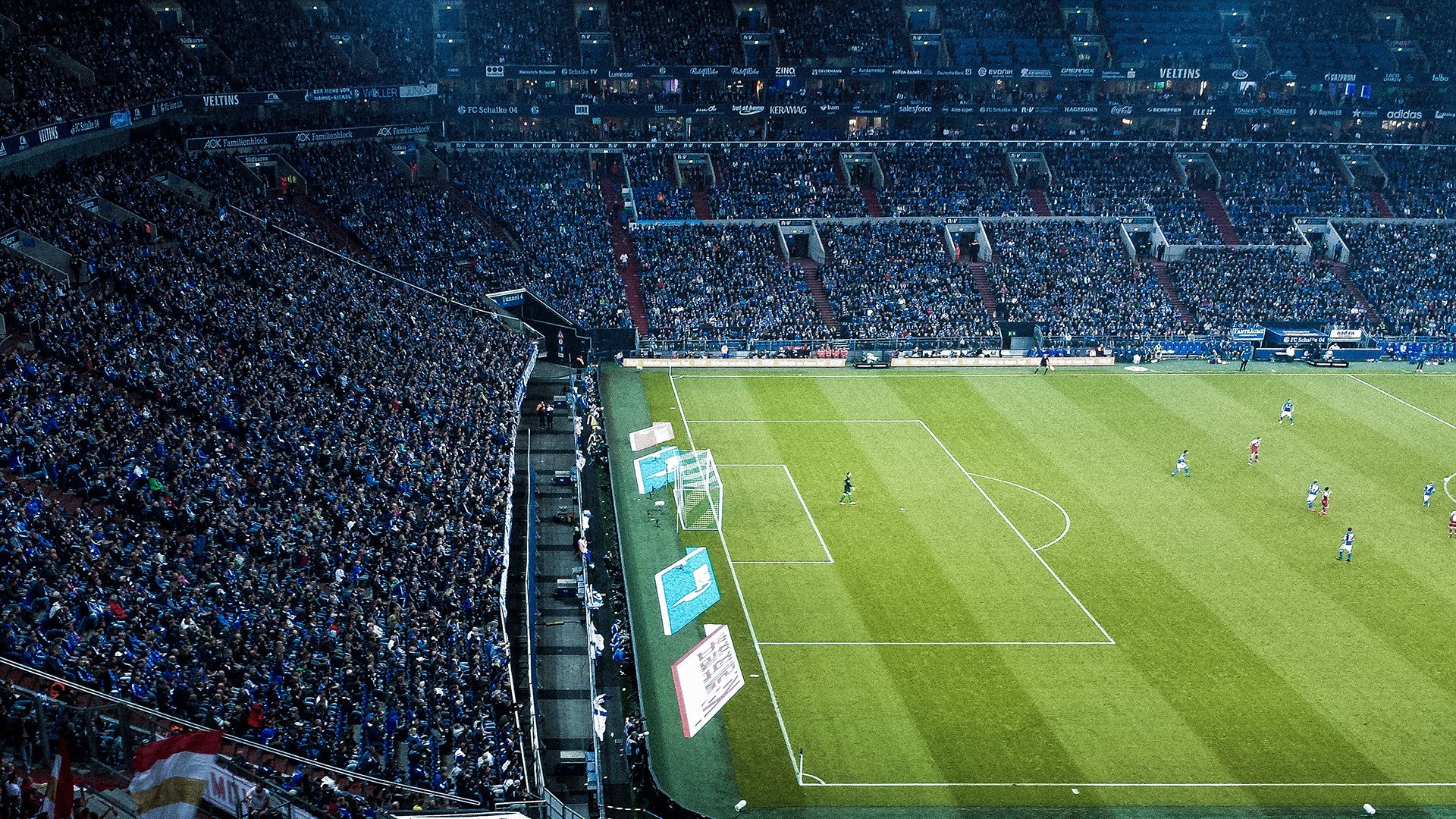 -中超联赛商业联盟扩大影响力，中超成立职业联盟